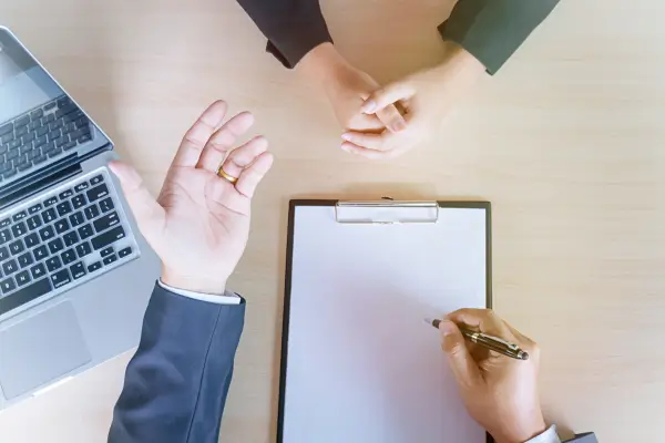 A Temida Entrevista de Emprego: Como Se Preparar e Arrasar!