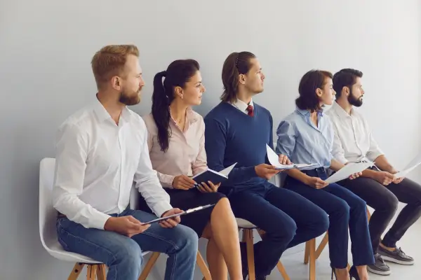 8 Dicas para Entrevista de Emprego: O Que Fazer e Evitar para Ser Aprovado